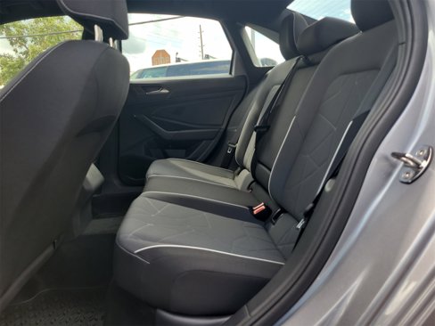 Certified 2025 Volkswagen Jetta Sport image 11