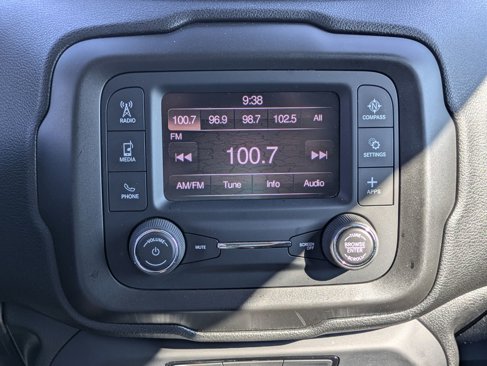 Used 2020 Jeep Renegade Sport image 12
