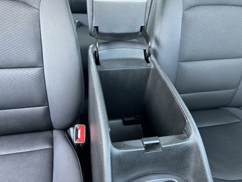 Used 2022 Chevrolet Malibu LT image 25