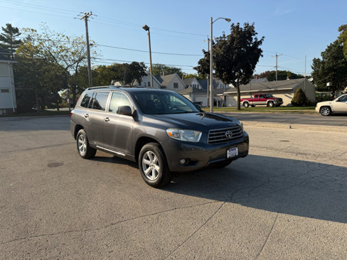 Used 2010 Toyota Highlander SE image 1