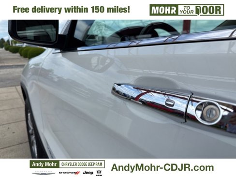Used 2014 Jeep Grand Cherokee Limited image 9