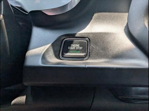Used 2020 Chevrolet Camaro LT image 19