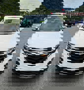 Used 2022 Chevrolet Equinox LT image 4