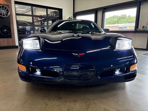 Used 2000 Chevrolet Corvette Coupe w/ Roof Pkg image 20