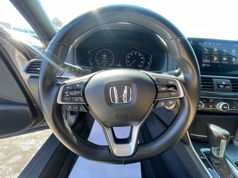 Used 2018 Honda Accord Sport image 19