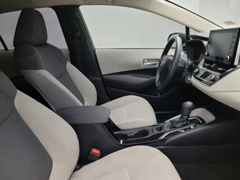 Used 2021 Toyota Corolla LE w/ Carpet Mat Package (TMS) image 21