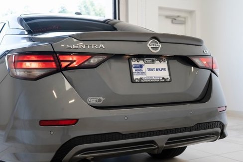 Used 2022 Nissan Sentra SR w/ Lighting Package image 8