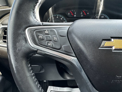 Used 2018 Chevrolet Equinox LT image 27