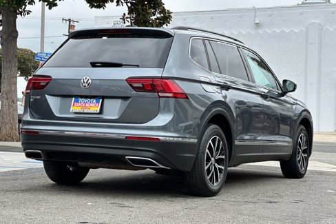 Used 2021 Volkswagen Tiguan SE image 4