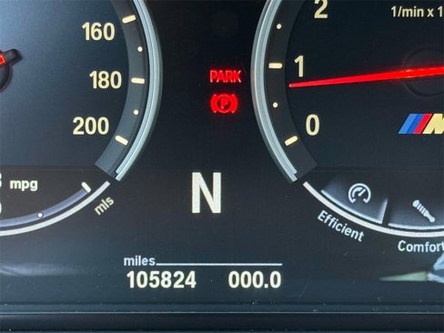 Used 2013 BMW M5 image 5