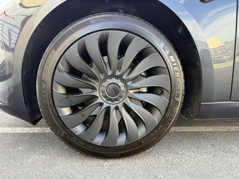 Used 2025 Tesla Model 3 Long Range image 35