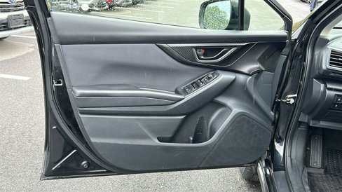 Used 2019 Subaru Crosstrek 2.0i Premium w/ Eyesight System image 10