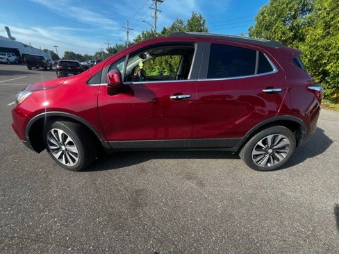 Used 2022 Buick Encore Preferred w/ Safety Package image 9