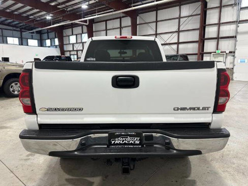 Used 2005 Chevrolet Silverado 2500 LS image 10