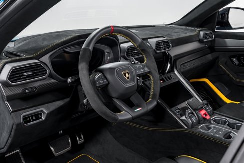 Used 2024 Lamborghini Urus Performante image 13
