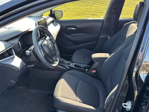 Used 2020 Toyota Corolla LE image 8