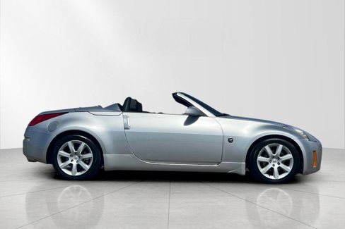 Used 2004 Nissan 350Z Enthusiast image 4
