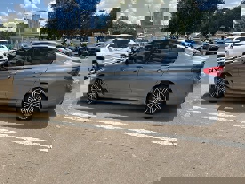 Used 2017 BMW 530i image 5