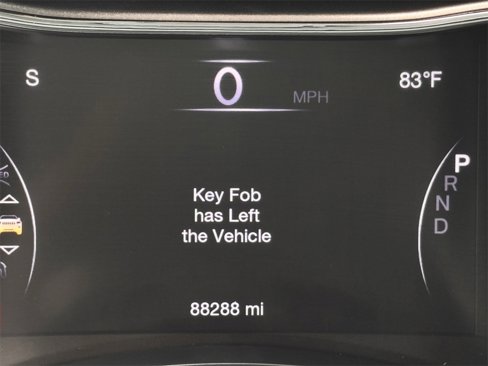 Used 2019 Jeep Grand Cherokee Altitude image 14