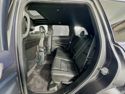 Used 2016 Jeep Grand Cherokee Limited image 25