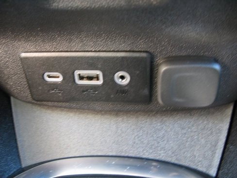 Used 2024 Chevrolet Malibu LT image 20