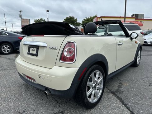 Used 2011 MINI Cooper Convertible w/ Premium Pkg image 5