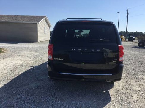Used 2019 Dodge Grand Caravan GT image 4