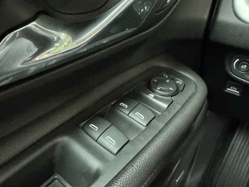 Used 2019 GMC Terrain SLT w/ Preferred Package image 22