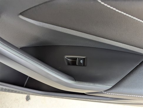 Certified 2024 Volkswagen Jetta SEL image 37