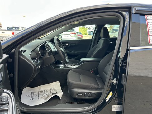Used 2020 Chevrolet Malibu LT image 13