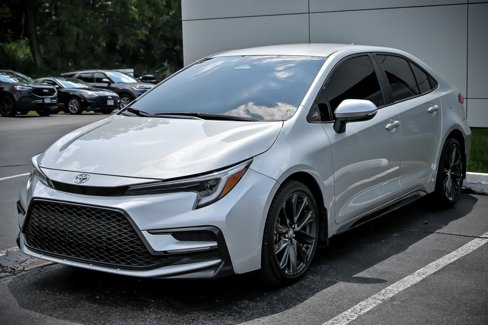 Used 2023 Toyota Corolla SE image 8
