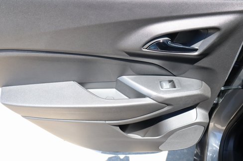 New 2025 Chevrolet Trax LS w/ LS Convenience Package image 16