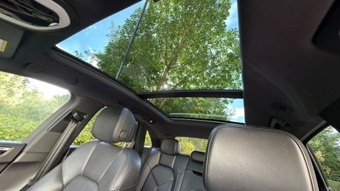 Used 2018 Porsche Macan S image 35