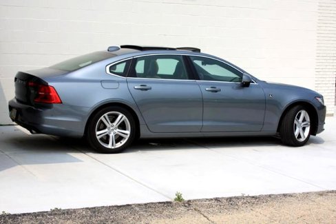 Used 2018 Volvo S90 T5 Momentum w/ Convenience Package image 19