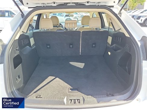 Certified 2017 Ford Edge SE image 26
