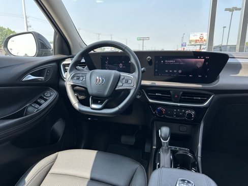 Used 2024 Buick Encore GX Sport Touring image 13