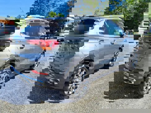 Used 2022 Buick Encore GX Essence w/ Advanced Technology Package image 47