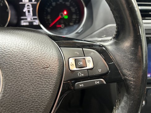 Used 2017 Volkswagen Jetta SE image 27