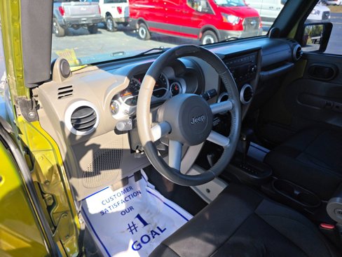 Used 2008 Jeep Wrangler Sahara w/ Dual Top Group image 12