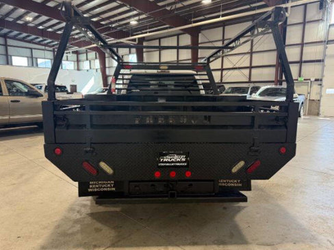 Used 2016 Ford F450 XLT w/ XLT Interior Package image 4