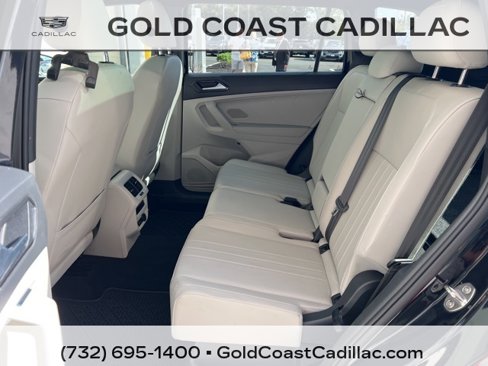 Used 2022 Volkswagen Tiguan SE R-Line image 14