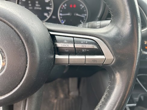 Used 2021 MAZDA MAZDA3 s image 14