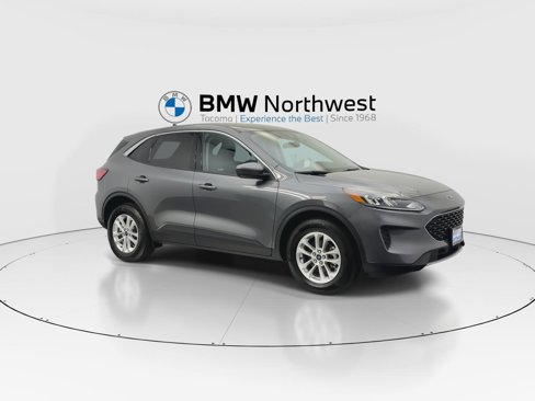 Used 2021 Ford Escape SE image 6