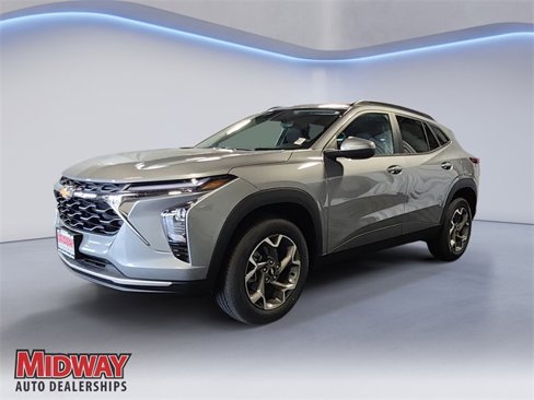 New 2025 Chevrolet Trax LT w/ Driver Confidence Package image 1