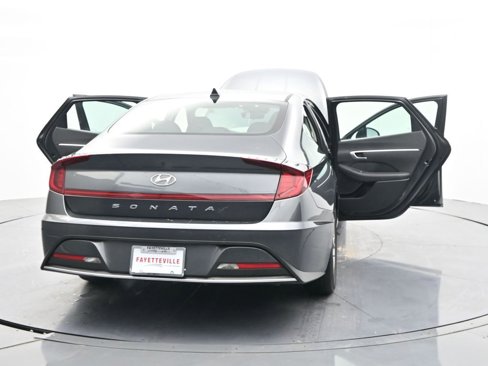 Used 2022 Hyundai Sonata SE w/ Cargo Package image 46
