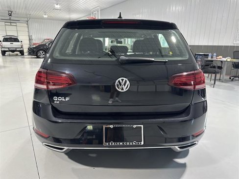 Used 2019 Volkswagen Golf SE image 6