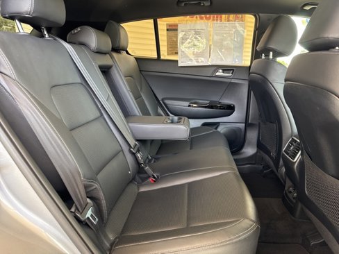 Used 2022 Kia Sportage Nightfall Edition w/ Nighfall AWD Premium Package image 30