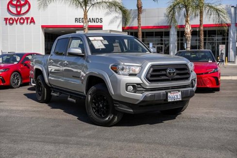 Certified 2022 Toyota Tacoma SR5 image 1
