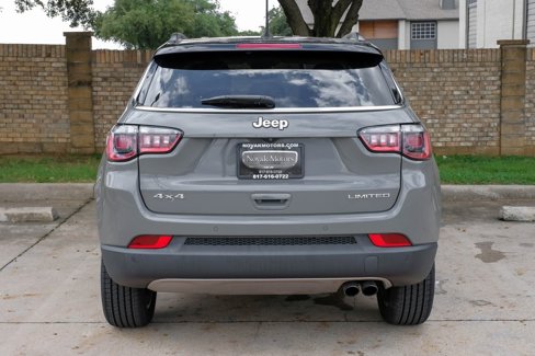 Used 2021 Jeep Compass Limited image 17