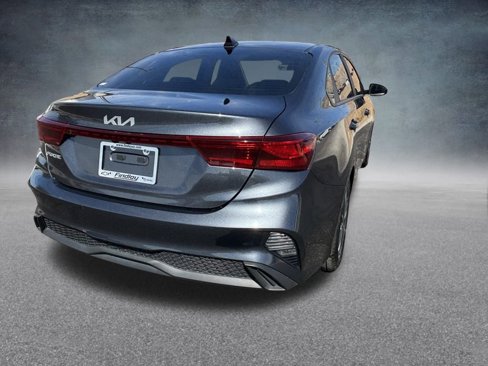 Used 2023 Kia Forte LXS image 6